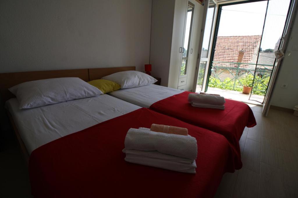 Apartment Gita Sumartin Esterno foto